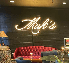 Muks Candles & Cocktails