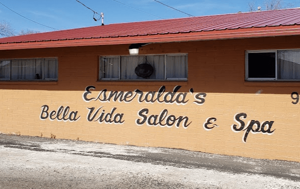 Esmeralda's Bella Vida Salon & Spa